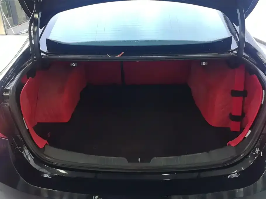 Chevrolet Malibu XL 2021 из CN, фото 3