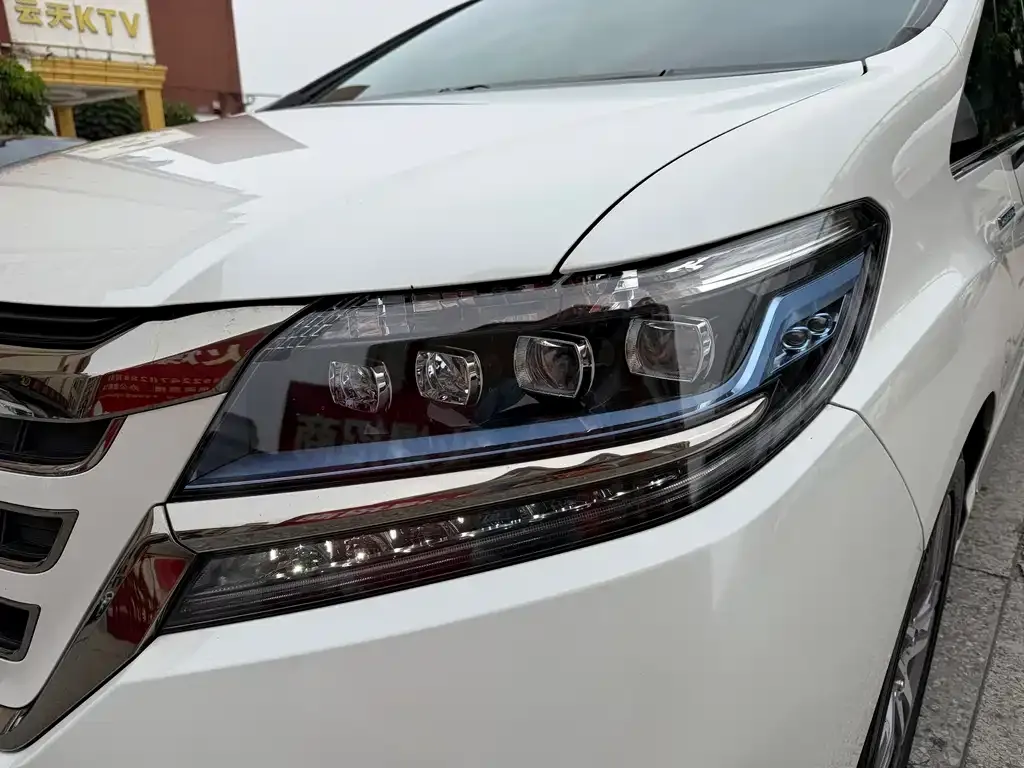 Honda Elysion 2021 из CN, фото 6