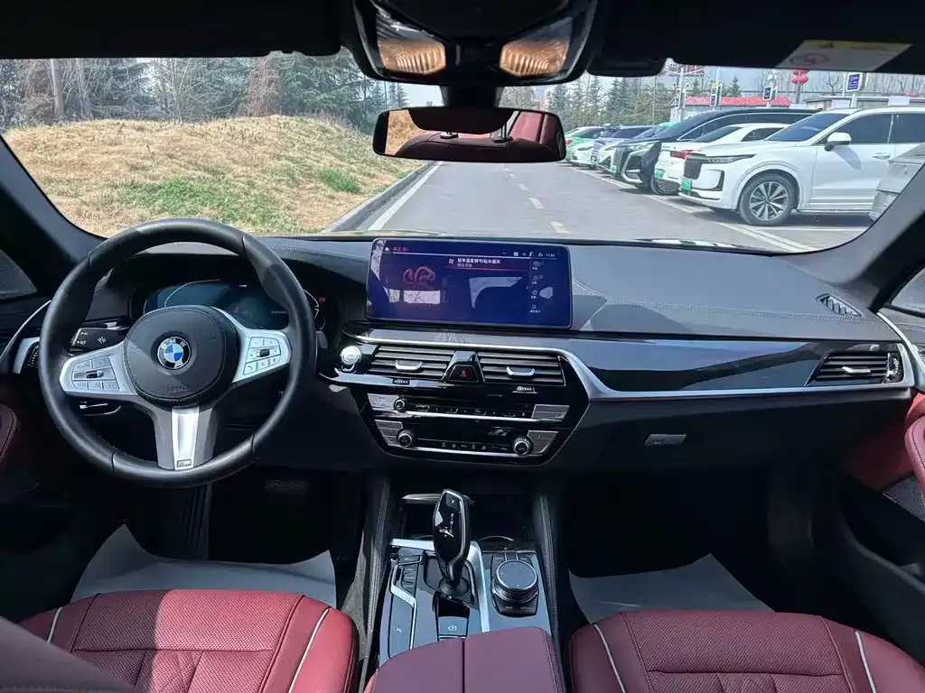 BMW 5 Series — фото 2