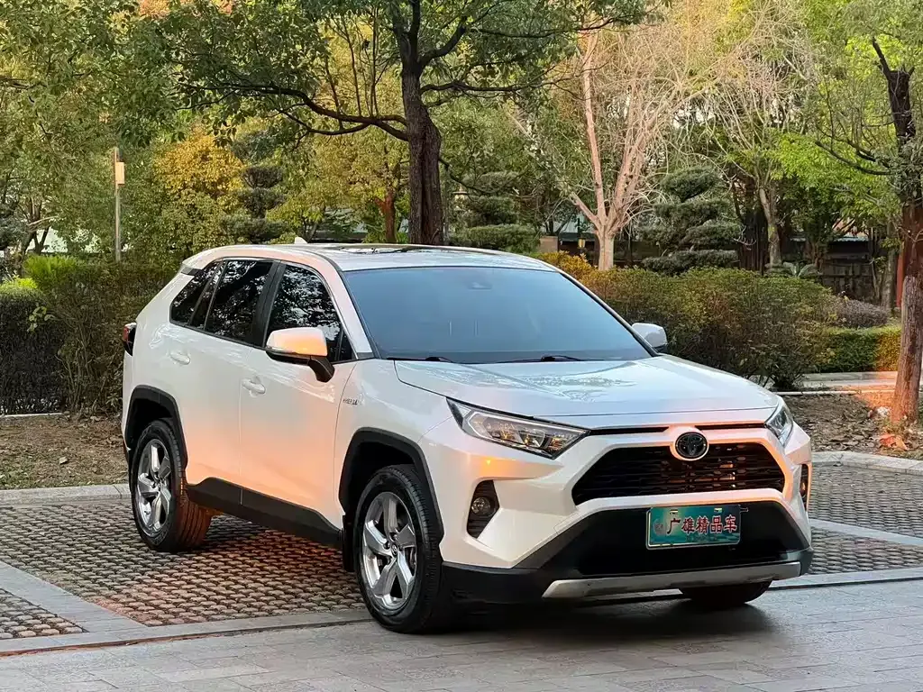 Toyota RAV4 2022 из CN, фото 9