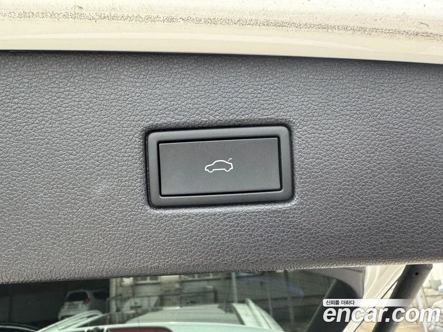 Volkswagen Tiguan 2023 из KR, фото 10