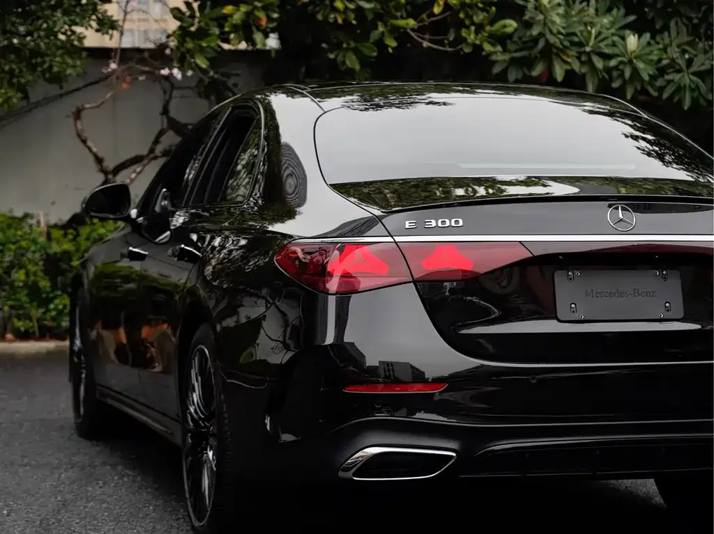 Mercedes-Benz E-Class (Import) 2024 из CN, фото 2