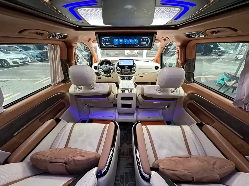 Mercedes-Benz Vito 2022 из CN, фото 3