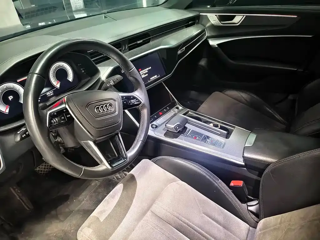 Audi A6L — фото 4
