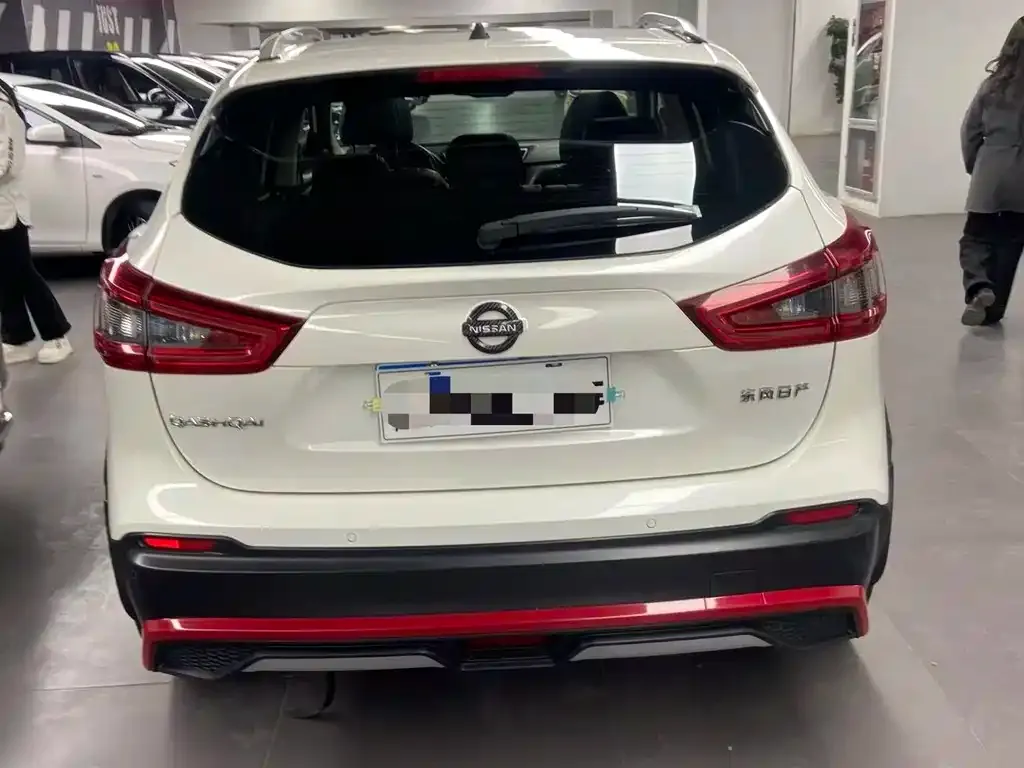 Nissan Qashqai — фото 5