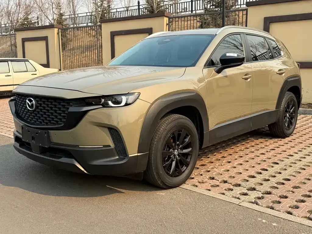 Mazda CX-50 2023 из CN, фото 1