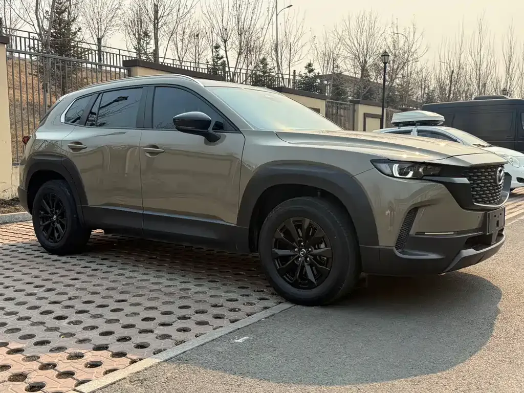 Mazda CX-50 2023 из CN, фото 6