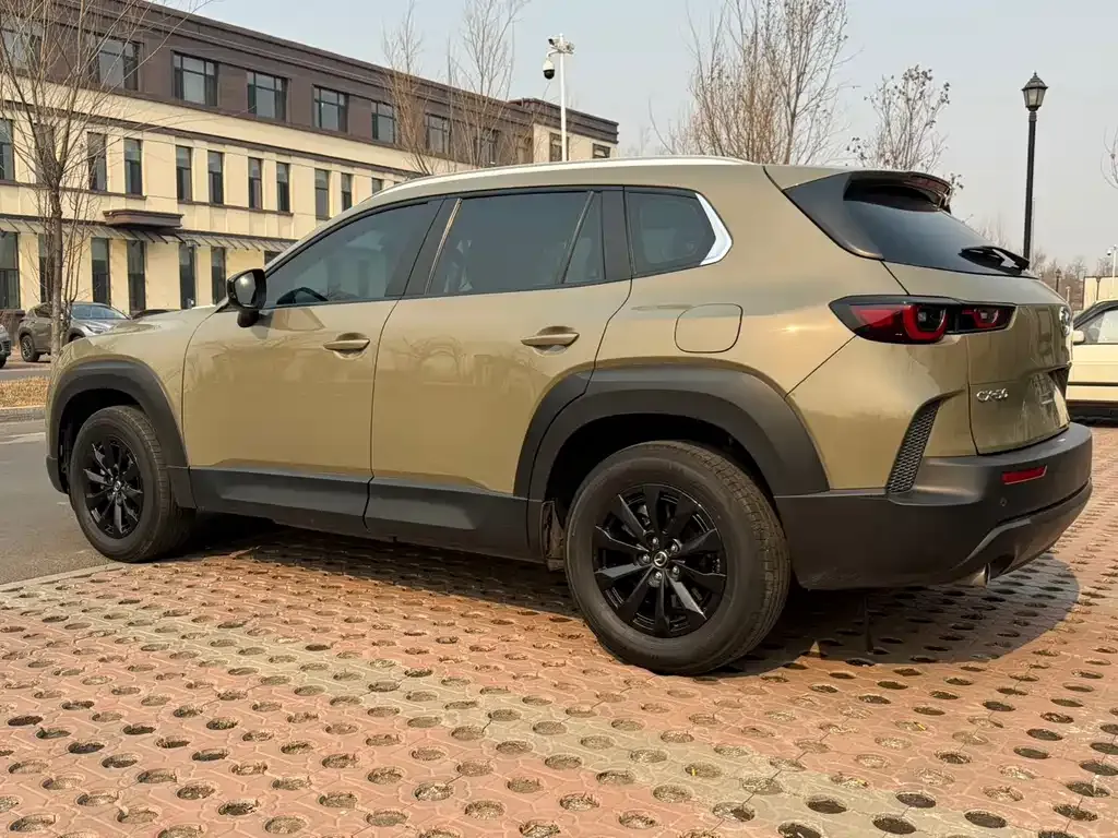 Mazda CX-50 2023 из CN, фото 5