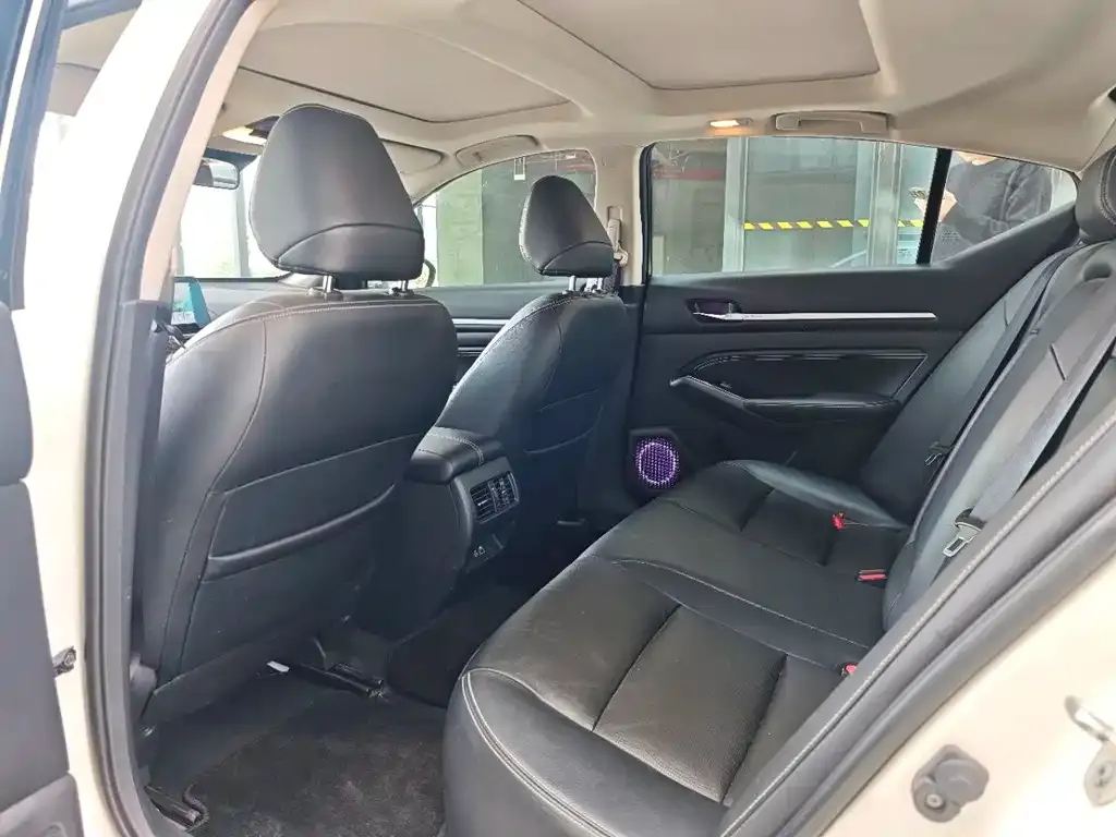 Nissan Teana 2022 из CN, фото 2