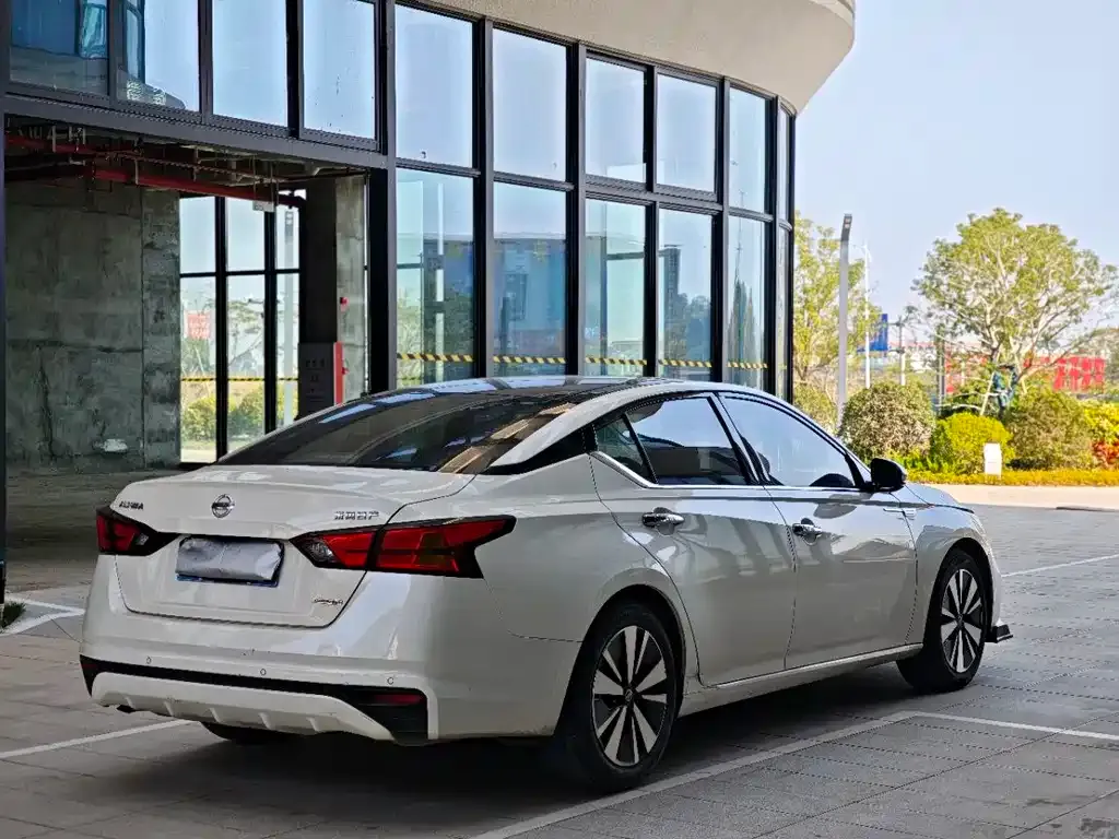 Nissan Teana 2022 из CN, фото 5