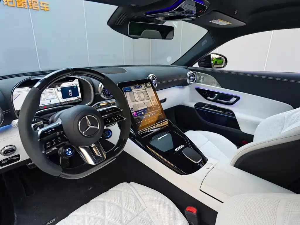 Mercedes-Benz AMG GT 2025 из CN, фото 9