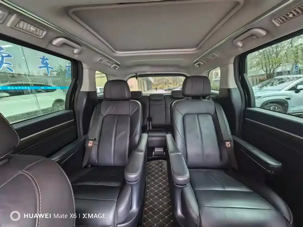 GAC Motor Trumpchi M8 — фото 4