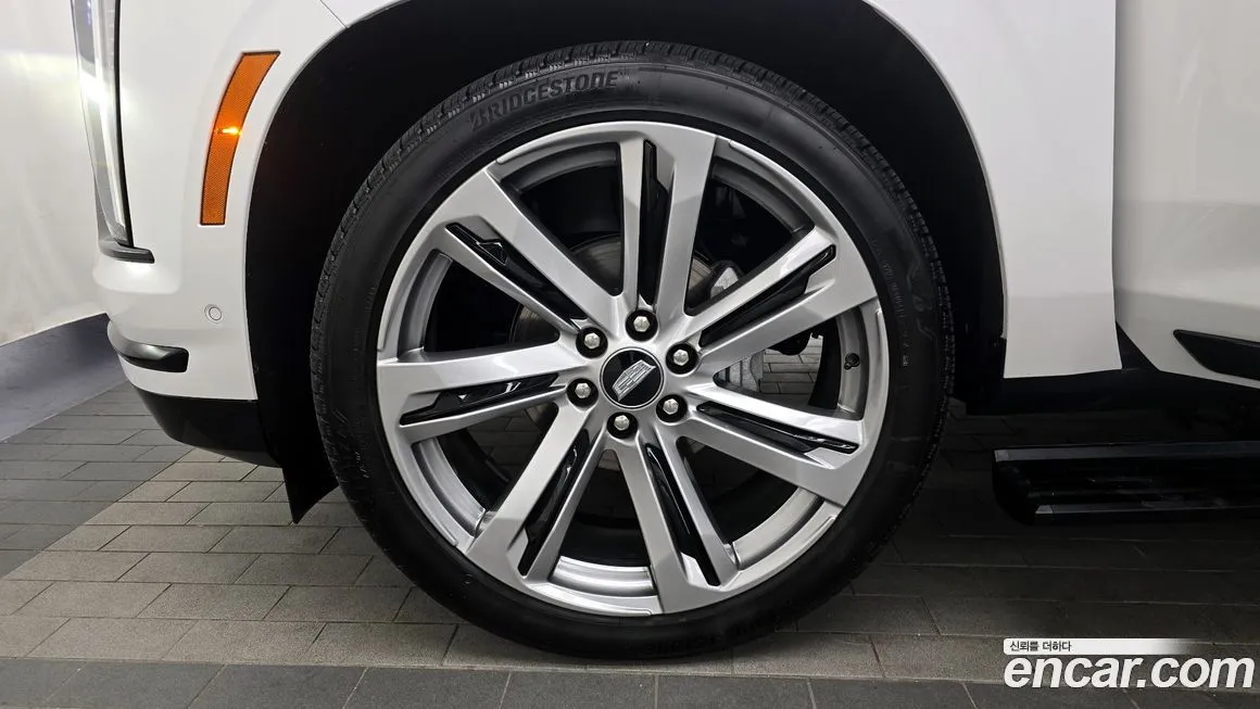 Cadillac Escalade 2025 из KR, фото 6