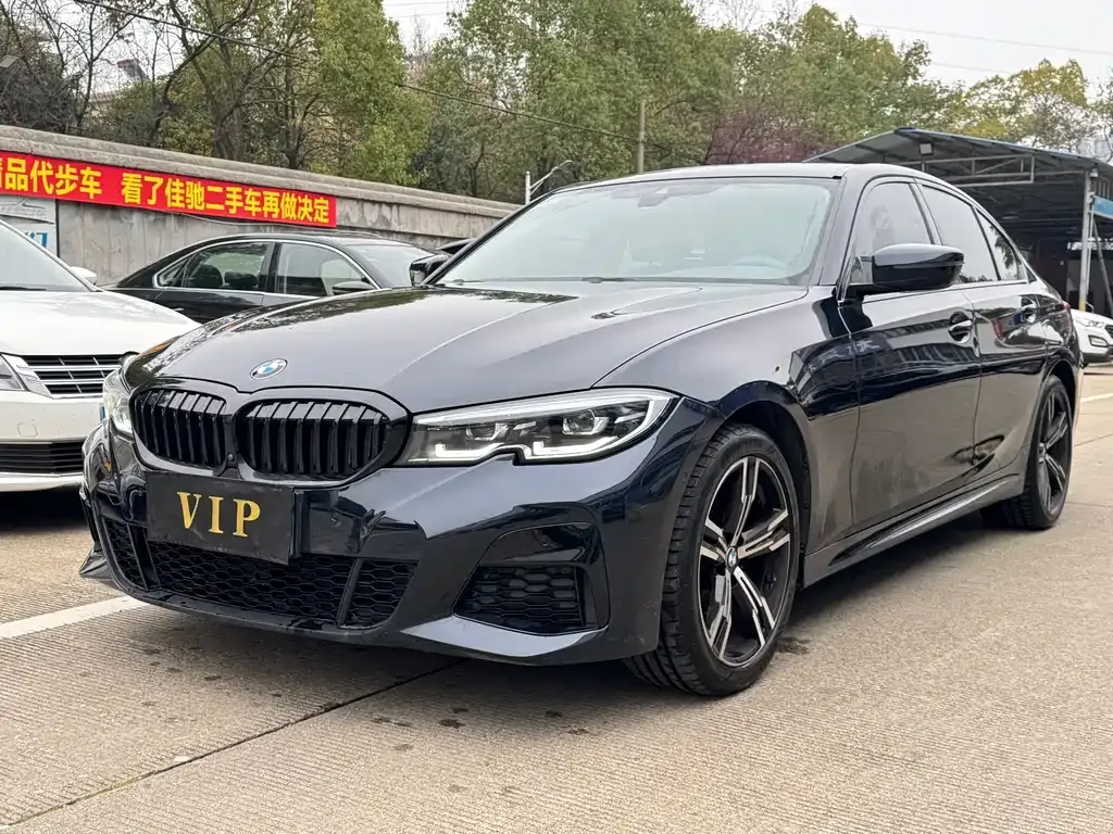 BMW 3 Series — фото 1