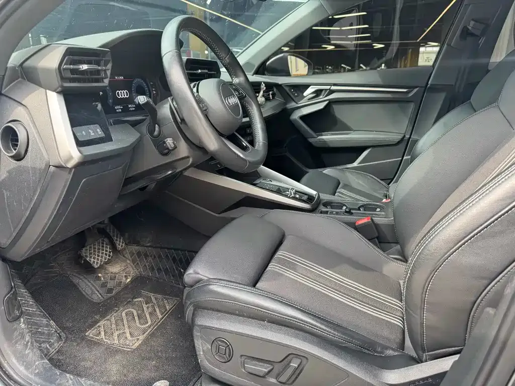 Audi A3 2022 из CN, фото 6