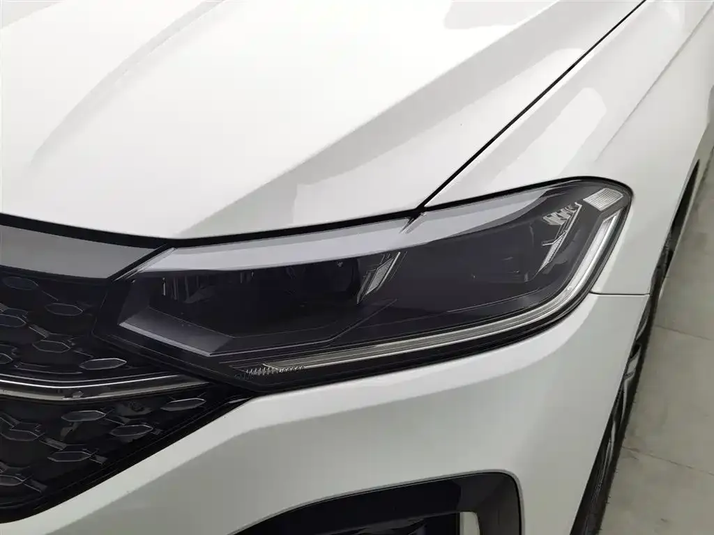 Volkswagen Lavida 2024 из CN, фото 9