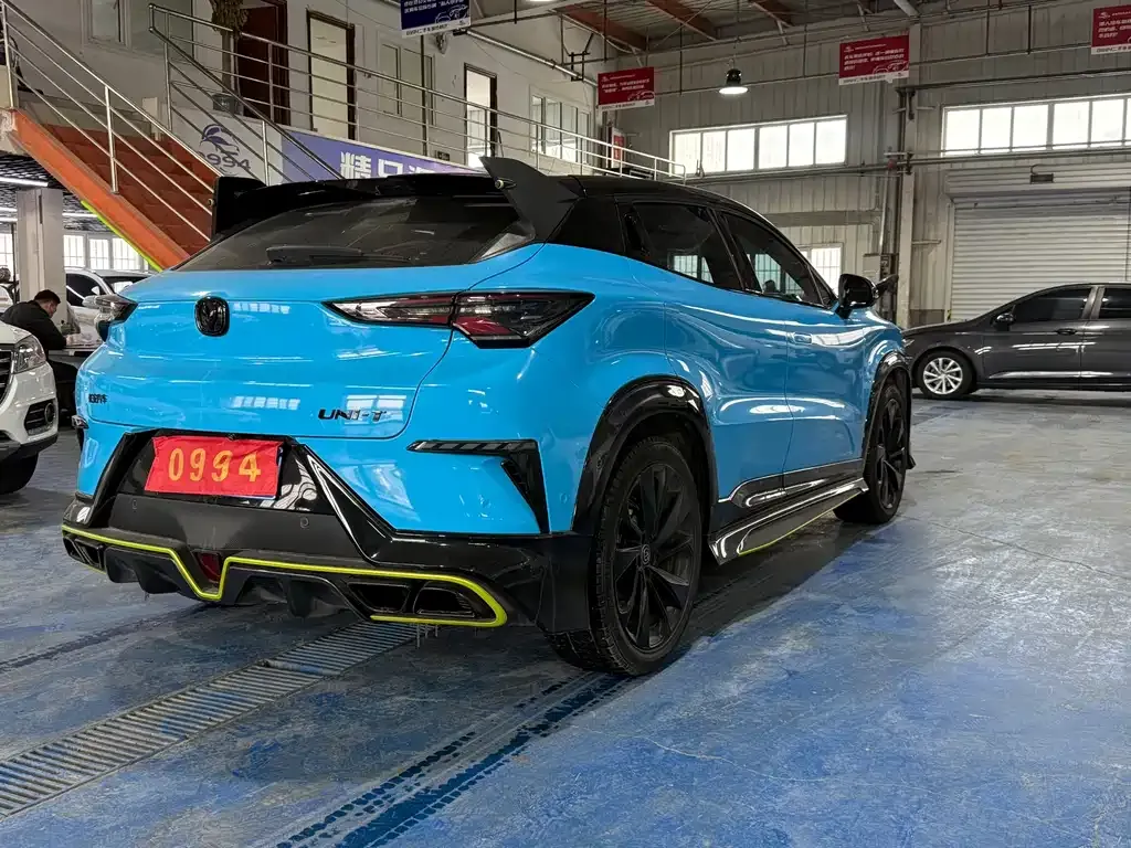 Changan UNI-T 2022 из CN, фото 2