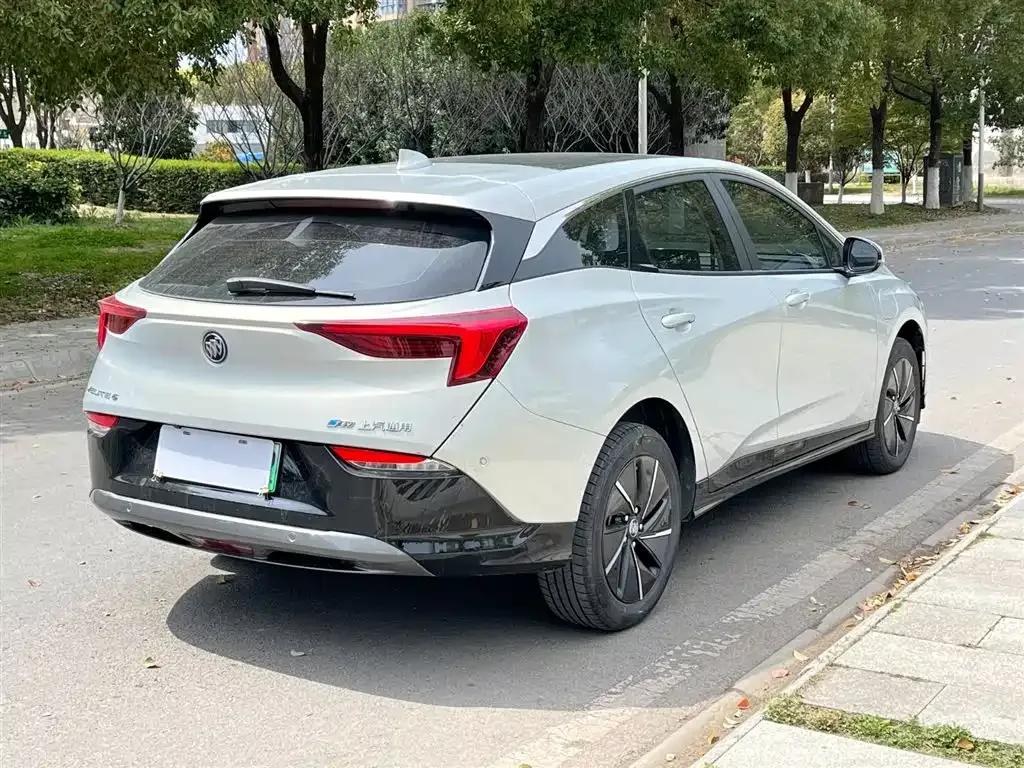 Buick Velite 6 — фото 6