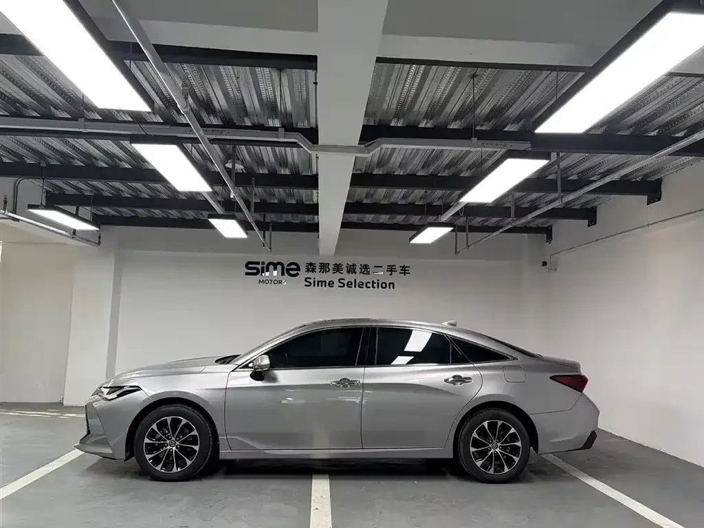Toyota Avalon 2022 из CN, фото 3
