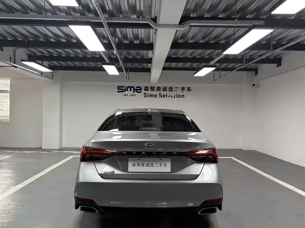 Toyota Avalon 2022 из CN, фото 9