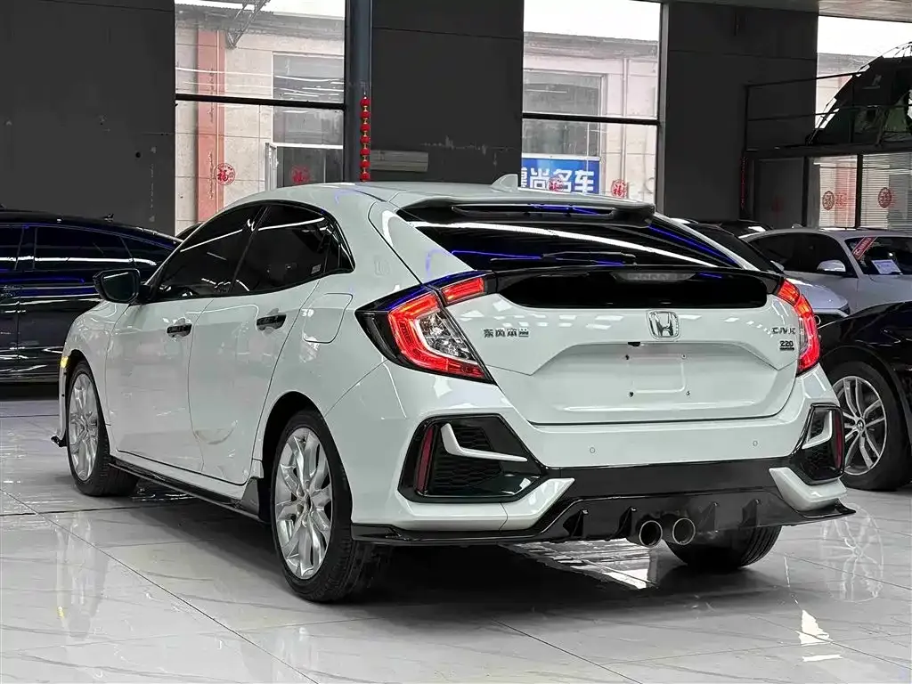 Honda Civic — фото 4