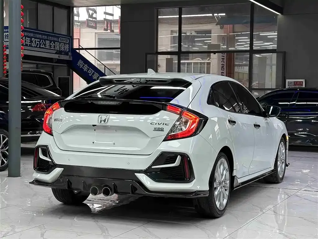 Honda Civic — фото 3