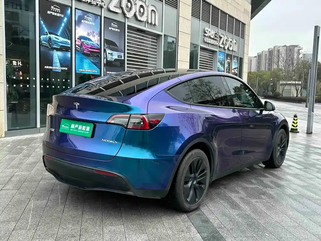 Tesla Model Y 2023 из CN, фото 7