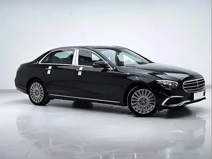 Mercedes-Benz E-Class 2023 из CN, фото 4