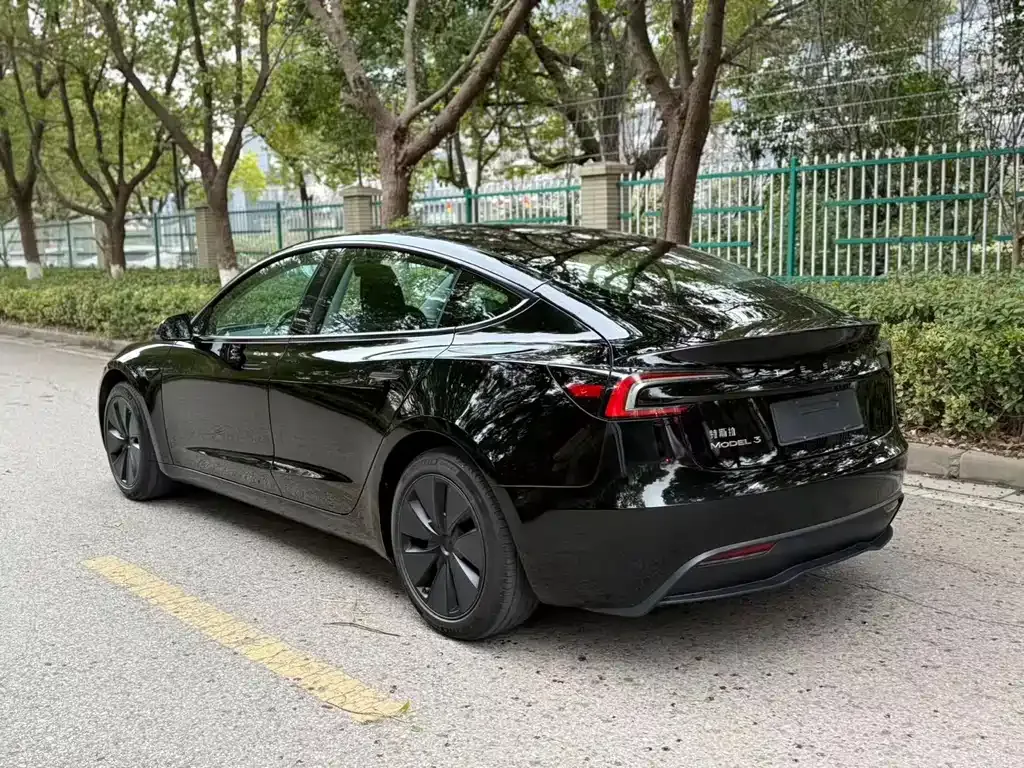 Tesla Model 3 2023 из CN, фото 7
