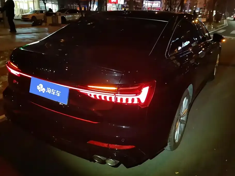 Audi A6L 2021 из CN, фото 7