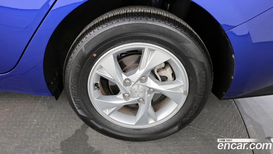 Hyundai AVANTE 2022 из KR, фото 4