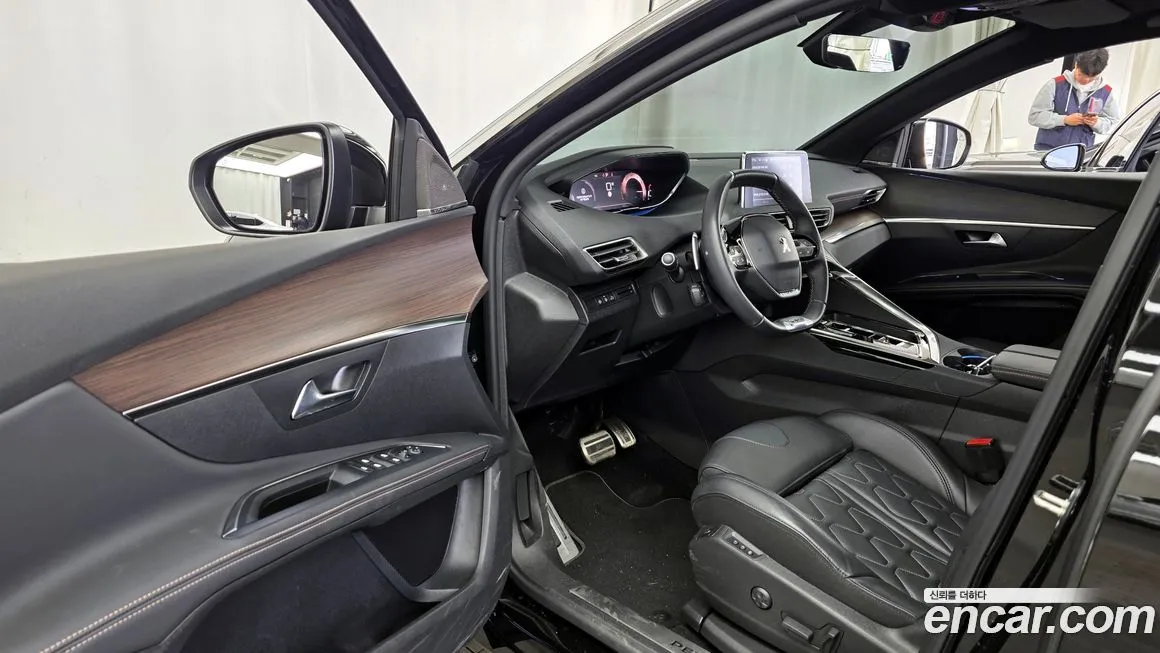 Peugeot 5008 2024 из KR, фото 5