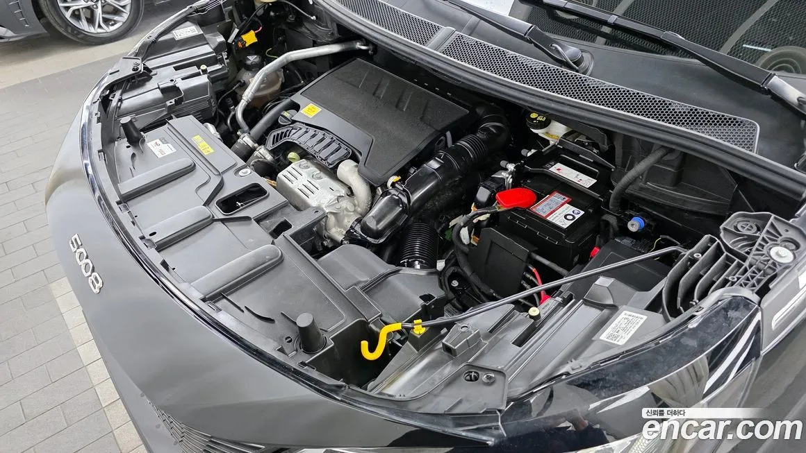 Peugeot 5008 2024 из KR, фото 2