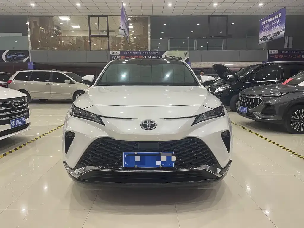 Toyota Venza 2023 из CN, фото 7