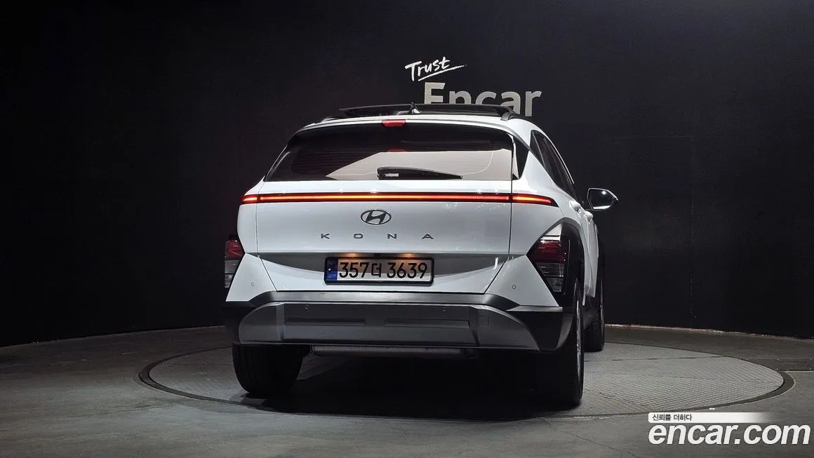 Hyundai Kona — фото 2
