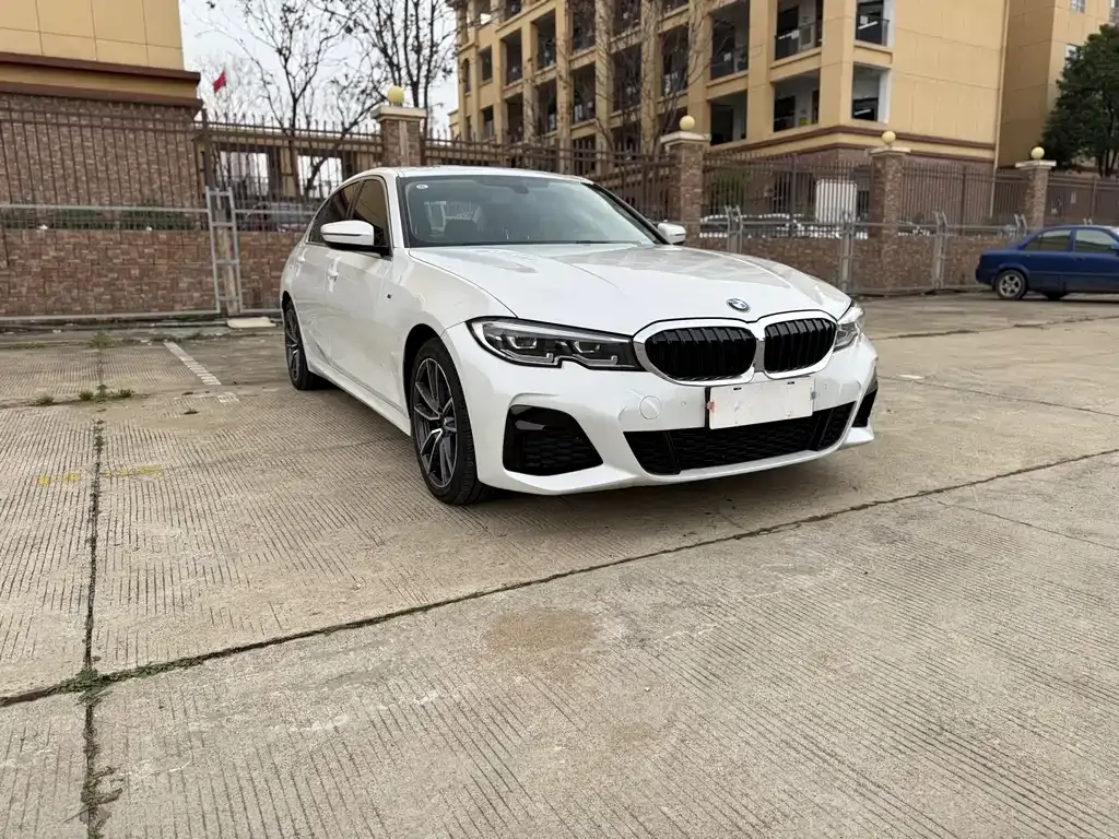 BMW 3 Series — фото 10