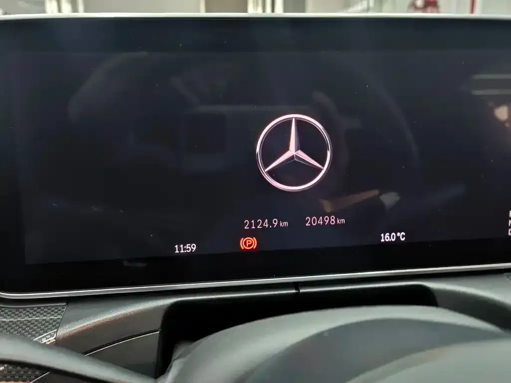 Mercedes-Benz C-Class 2024 из CN, фото 2