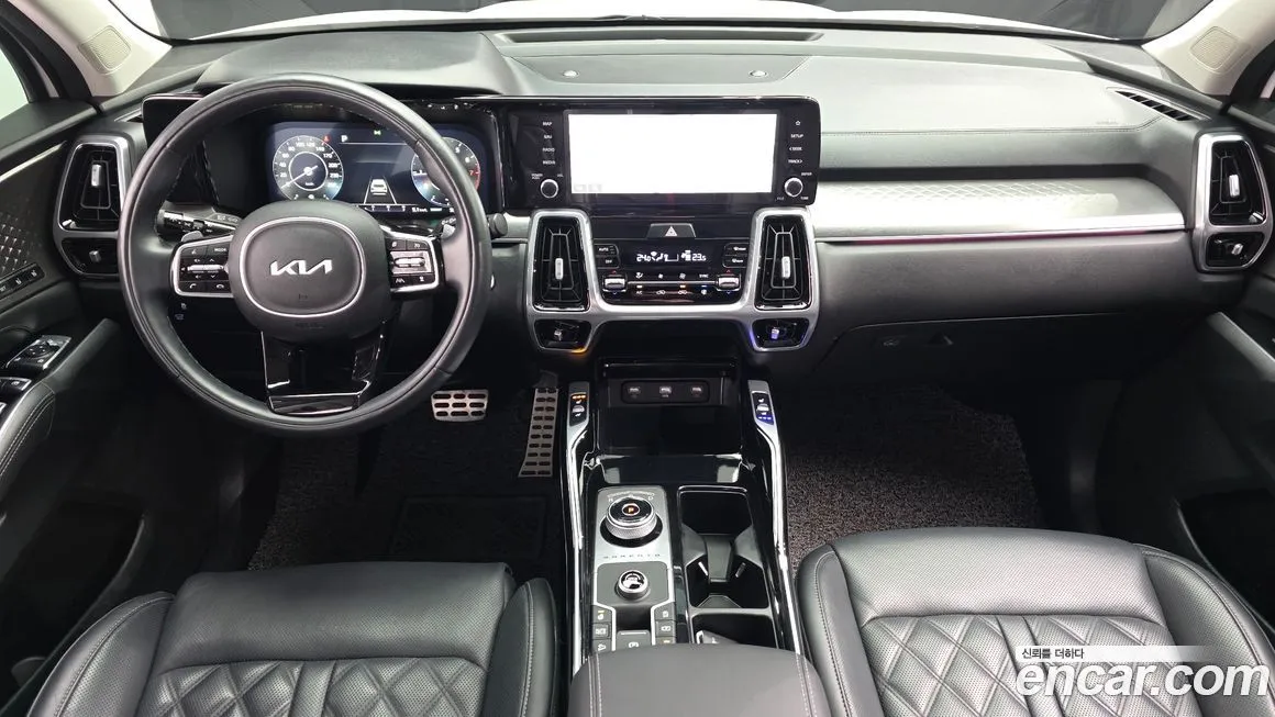 Kia Sorento — фото 5