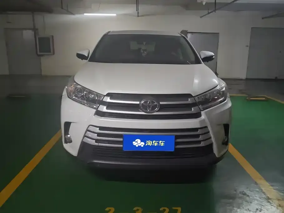 Toyota Highlander 2021 из CN, фото 10