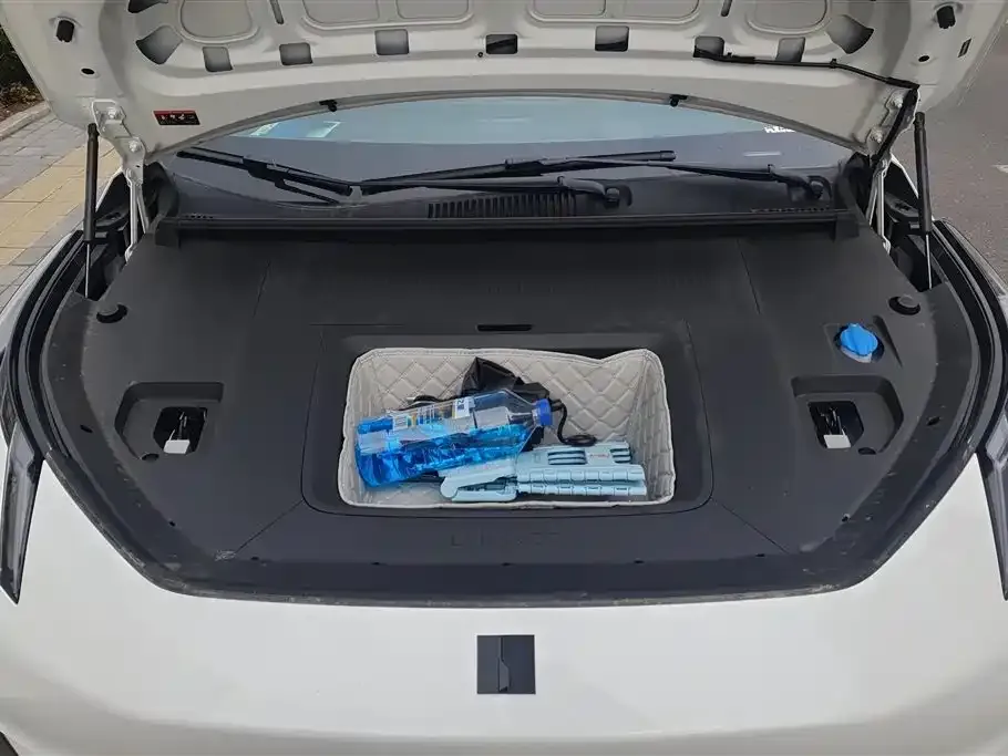 Lynk & Co Z20 2025 из CN, фото 3