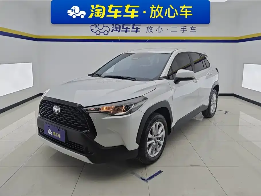 Toyota Corolla Cross 2024 из CN, фото 1