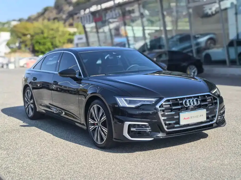 Audi A6L — фото 9