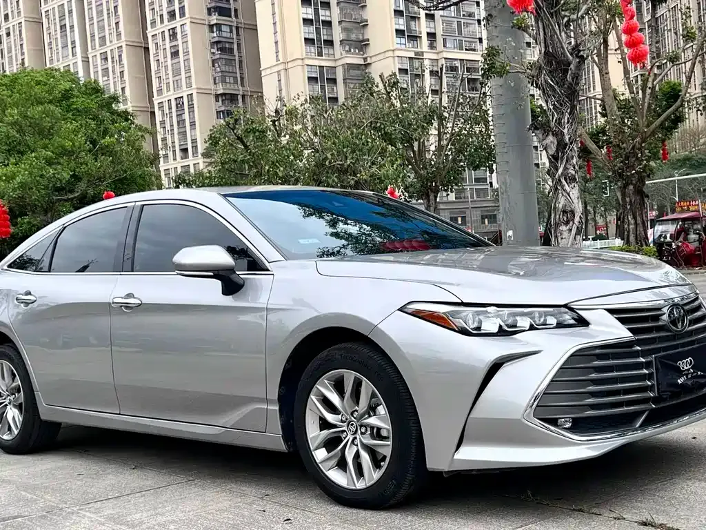 Toyota Avalon 2022 из CN, фото 7