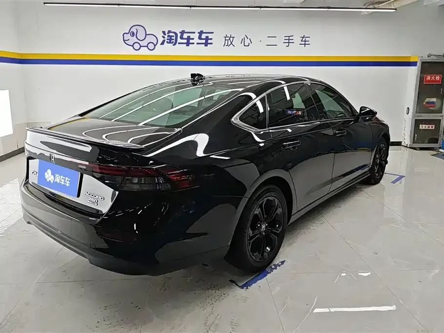 Honda Accord 2024 из CN, фото 2