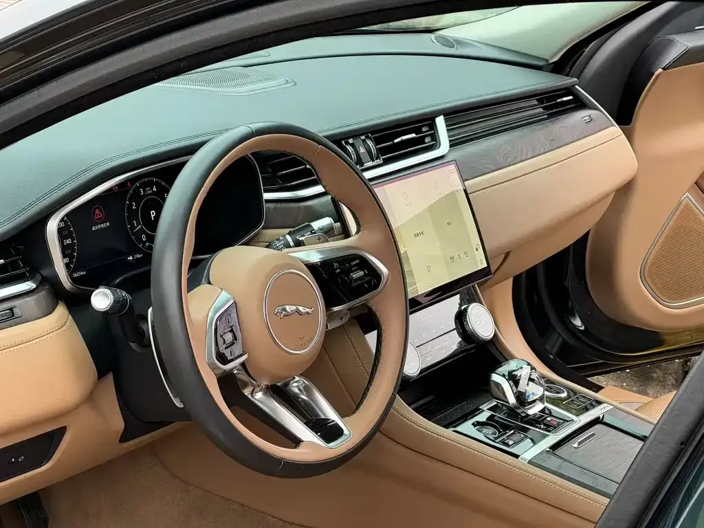 Jaguar XFL 2023 из CN, фото 2
