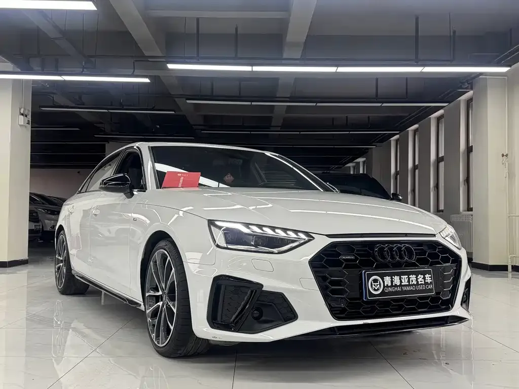 Audi A4L 2023 из CN, фото 9