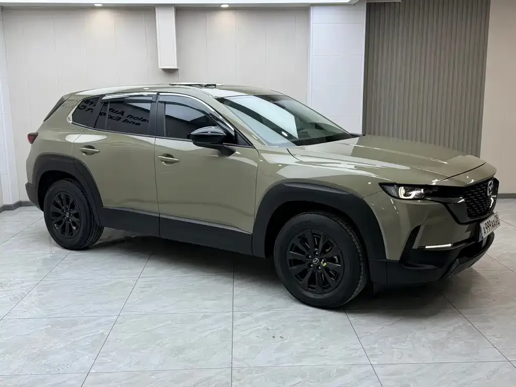 Mazda CX-50 2023 из CN, фото 2