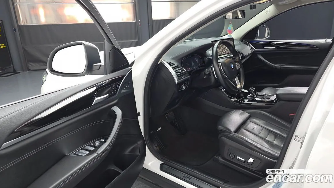 BMW X4 2022 из KR, фото 8