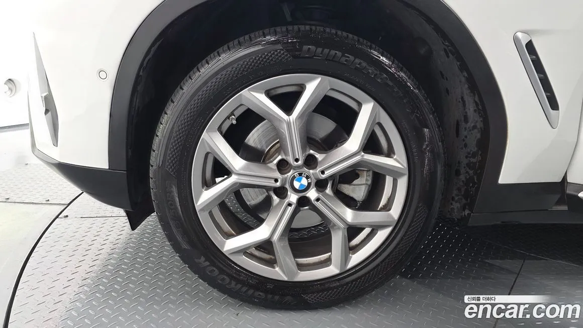 BMW X4 2022 из KR, фото 10