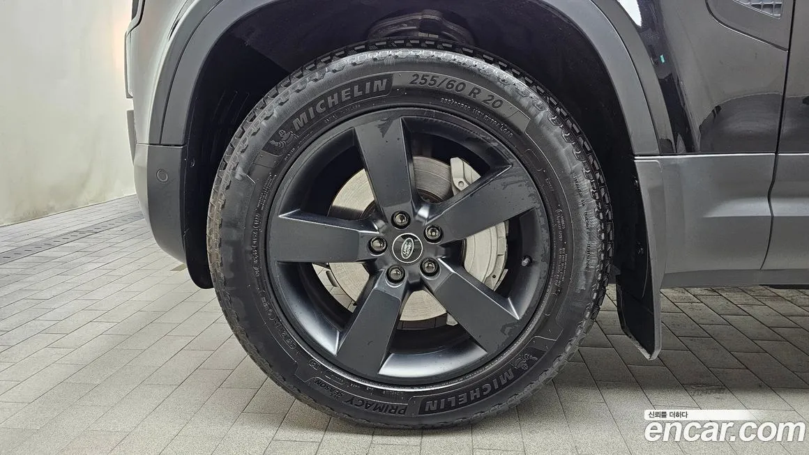 Land Rover Defender 2023 из KR, фото 5
